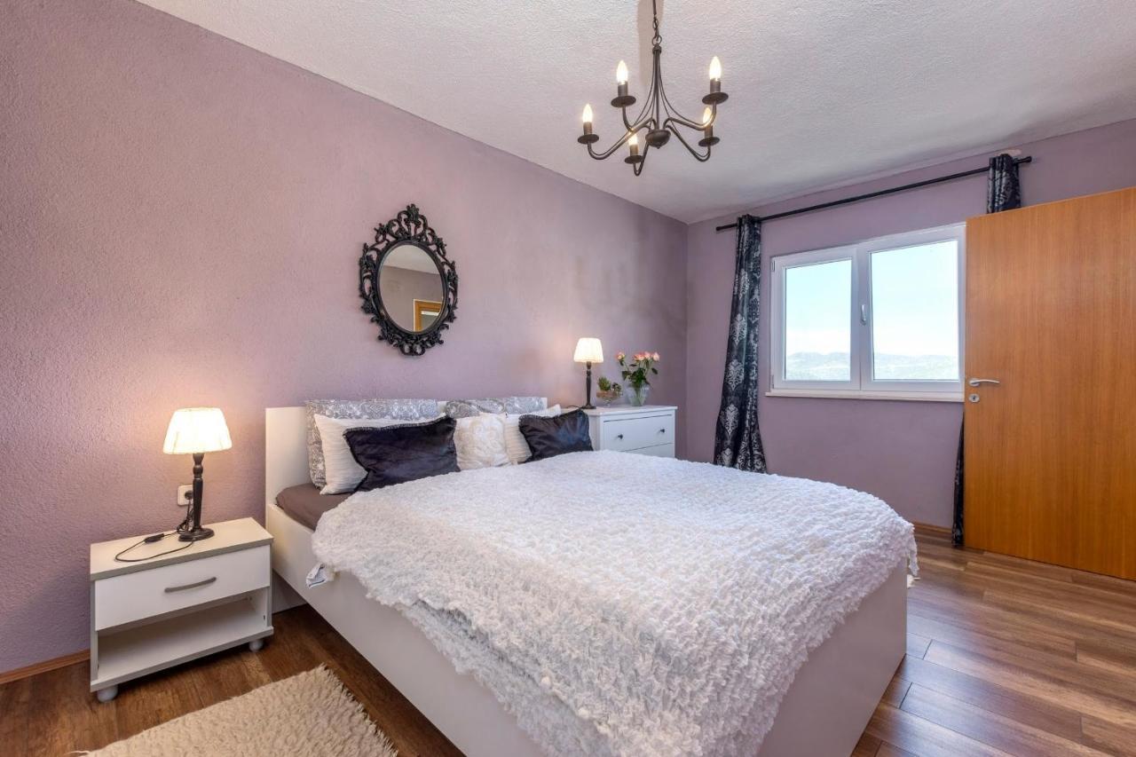 Apartman Ella Peracko Blato Exteriör bild