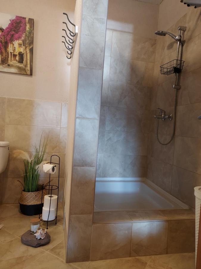 Apartman Ella Peracko Blato Exteriör bild