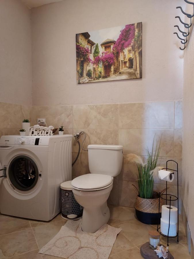Apartman Ella Peracko Blato Exteriör bild