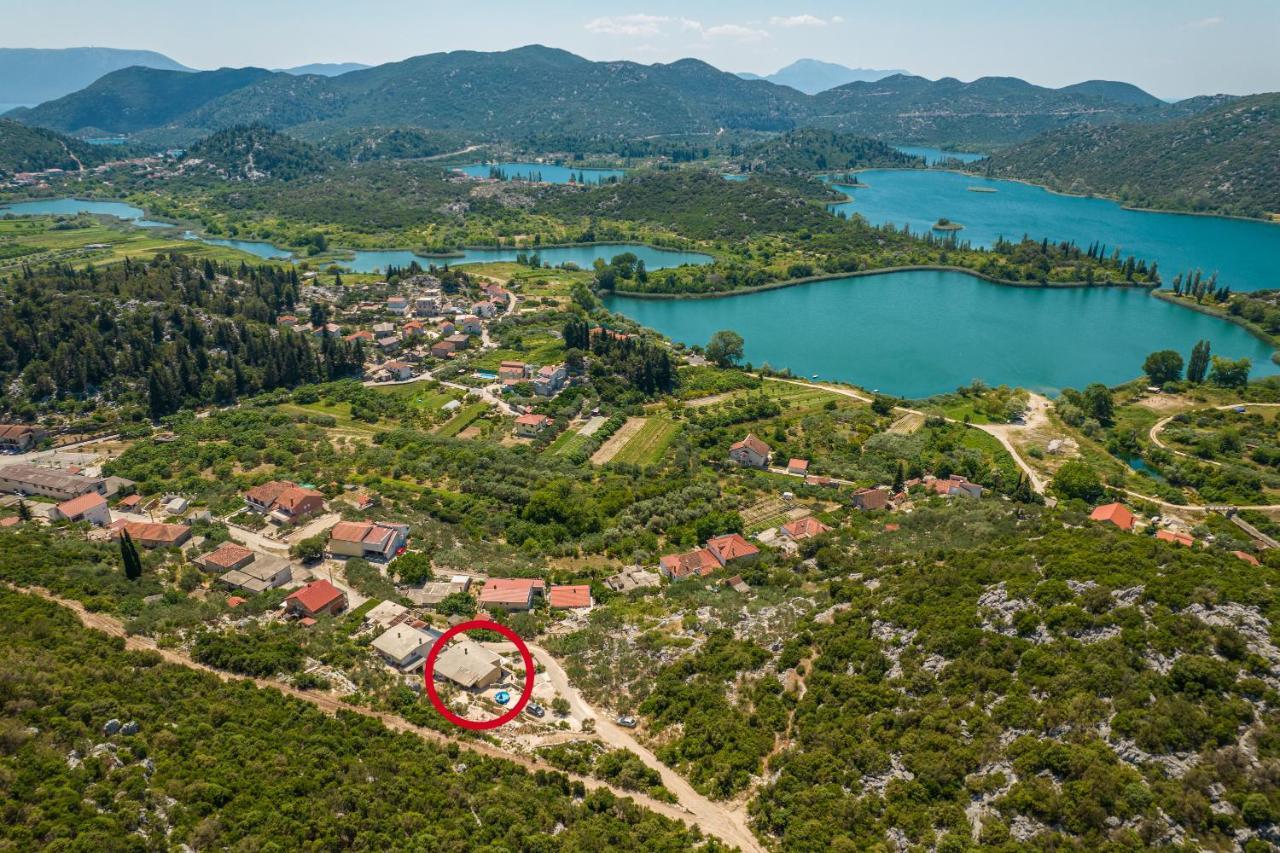 Apartman Ella Peracko Blato Exteriör bild